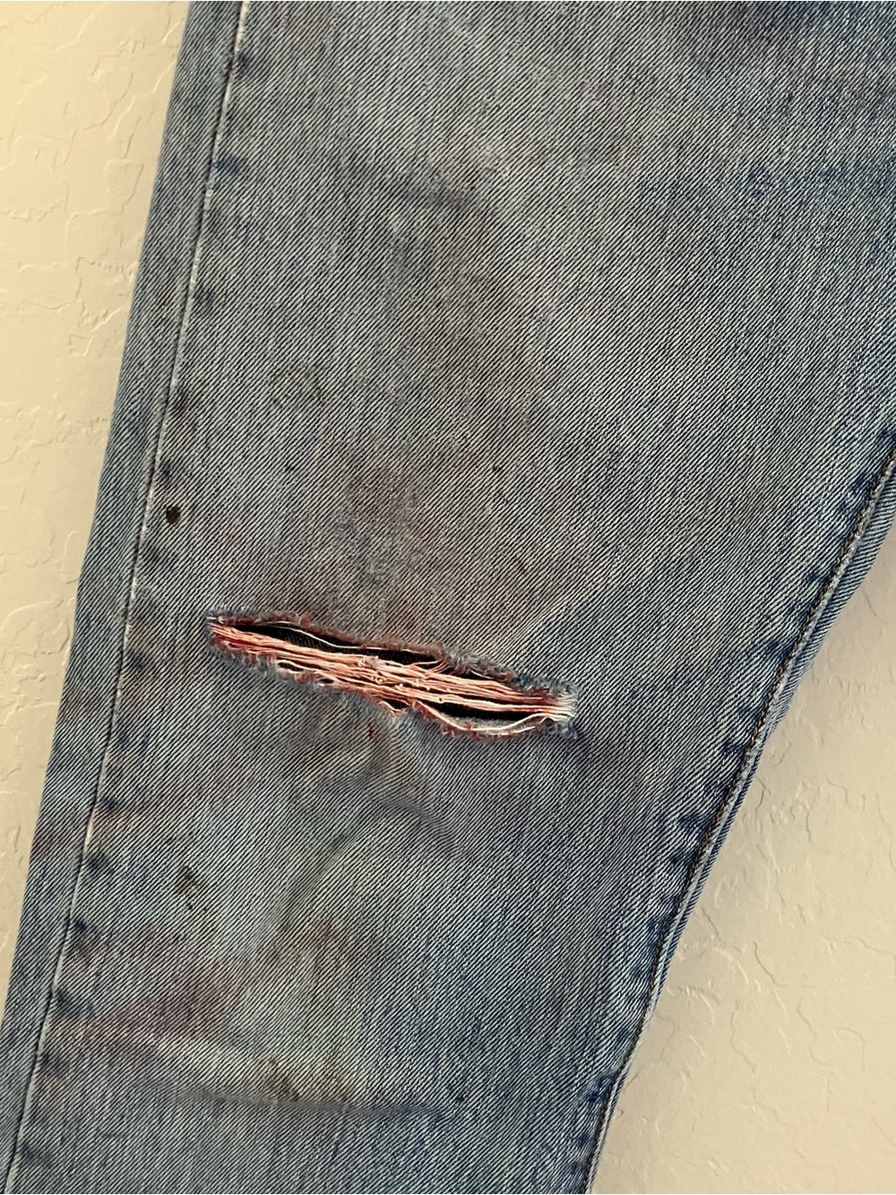 💙 Levi’s 501 Men’s Original Button Fly Jeans W31 L30 Y2K Distressed Paint - Picture 10 of 17